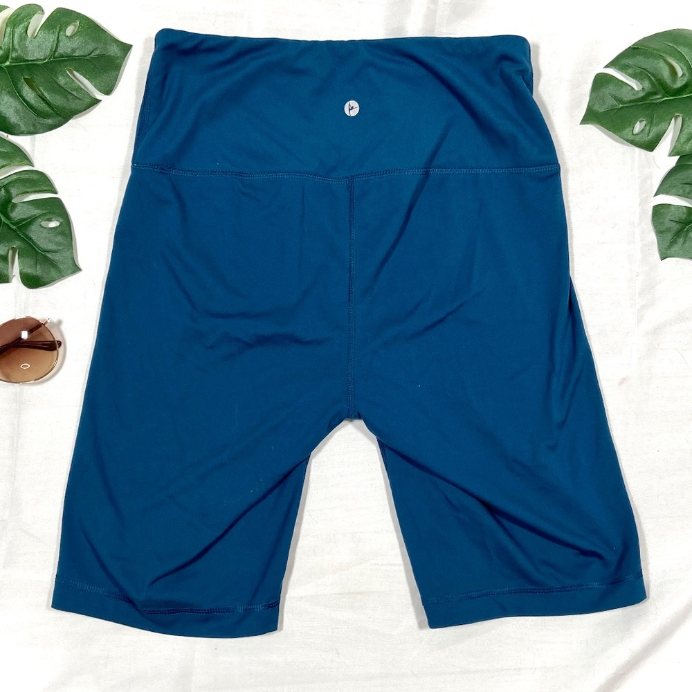 90 Degrees by Reflex bike shorts